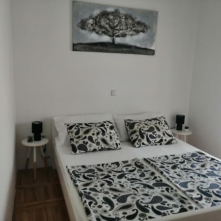 Appartamento Deny Zaboric Esterno foto